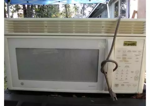 GE Large Microwave
